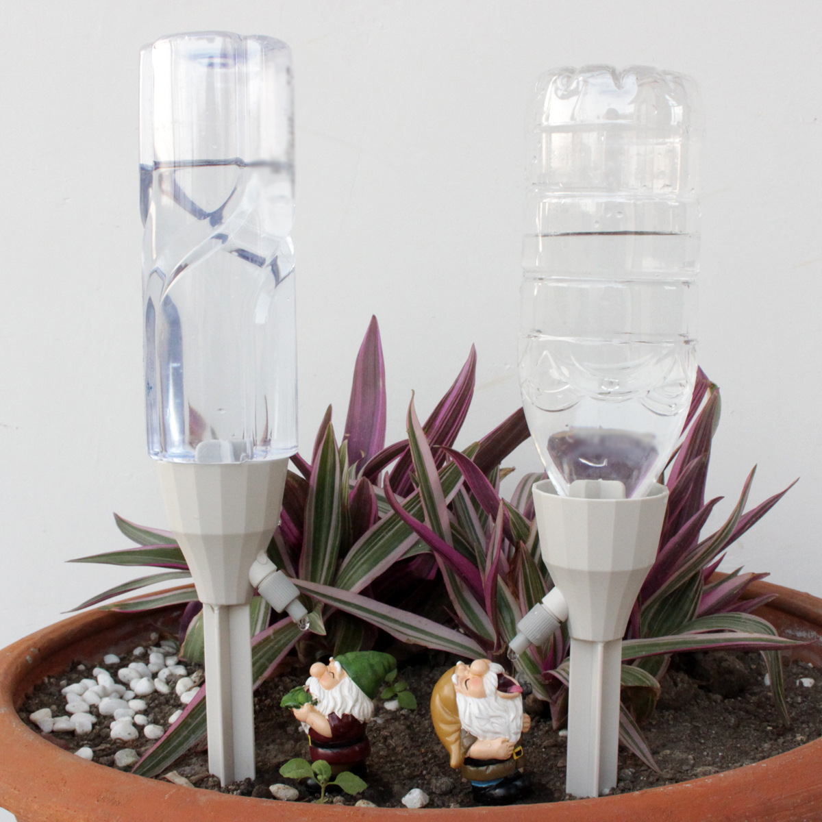 2 set Gnome Automatic Watering - огляд і ціна Smart Garden Watering Can